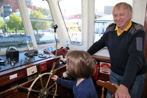 Derwent River Historic Harbour Cruise From Hobart - Sunshine Coast Guide 4